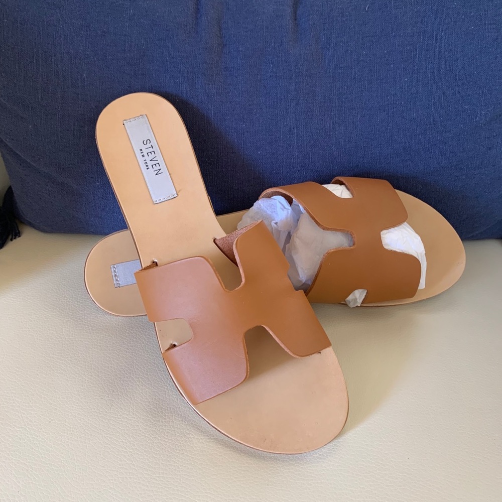 Steve Madden Slides